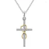 Collane con ciondolo Giappone Corea Collana a forma di croce minimalista scavata a forma di cuore 8 per gioielli cristiani con strass da donna