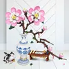 Blocks 609pcs Flower Building Blocks Peach Blossom Plant Blue and White Porcelain Bonsai DIY Model Home Decoration Children's Toy Gift R230718