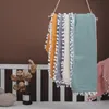 Presentuppsättningar Baby Born Bath Toy Set Gift Box Double Sided Cotton Filt Wood Rattle Armband Crochet Toys Product 230718