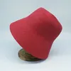 Hüte mit breiter Krempe, Sommerhut, gewebter Cloche-Eimerhut, einfarbiger Sonnenhut für Damen, französischer Retro-Stil, breite Krempe, rot-schwarzer Strohhut, Couture-Derby-Damenhut 230717