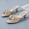 Klänningskor klassikern Beige High Quality Slip On Heel Pumpar Lady Casual Spring Summer Comfort Zapato Tacon Alto 230717