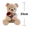 Plush Dolls Walentynki Teddy Bear Doll Pluszowa Zabawna spowiedź Rose Flower Hug Panda Doll dla dziewczyny na całym świecie Walentynki Prezent 230718