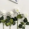 Kwiaty dekoracyjne 10pcs nawilżanie poczuć róża fałszywą prawdziwy dotyk articiiail latekszy dekoracje domowe przyjęcie ślubne ślubne bukiet kwiatowy