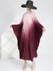 Casual klänningar Miyake veckad gradient Bat Sleeve Dress Fashion 2023 Femininity Elegant Seaside Holiday Drape Long kjol