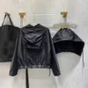 2024 Diseñador Mujer Chaqueta Moda para mujer Chaquetas de nylon Casual Abrigo con capucha largo de gran tamaño Letras clásicas Protección solar Ropa exterior Tops 23FW