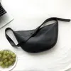 Kvällspåsar blixtlås kvinnors väska koreansk designer middle hobo handväskor högkvalitativa pu läder damer axel crossbody hela försäljningen 230718