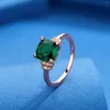 Fedi nuziali Elegante Elegante Rame Quadrato Verde Cubic Zirconia Lusso Pietra Naturale Donne Festa di Fidanzamento Gioielli Regali