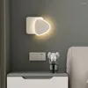 Lampada da parete Moderna Semplice Comodino Camera da letto nordica Soggiorno El Engineering Triangolo geometrico creativo Luce a led