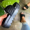 Slippers Zomer Vrouwen Hoge hakken PU Rubber Super Dikke zolen Geweven Patroon Vrouwelijke Sandalen 230718