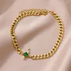 Cavigliere Corona di zirconi di lusso per donna Acciaio inossidabile placcato oro Bracciale alla caviglia con catena cubana in cristallo verde quadrato Gioielli Boho