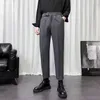 Abiti da uomo 2023 Pantaloni da uomo per il tempo libero Dritto Coreano Classico Moda Business Casual Abbigliamento formale Tinta unita Blazer Pantaloni Uomo Y394