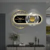 Relógios de parede Relógio de metal acrílico Decoração de design moderno Luz Luxo Moda Luz de fundo Mudo Decoração de casa