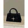 Borse da sera Fashion Design Star Borsa a tracolla da donna Retro Black Sweet Cool Messenger da donna Semplice pochette da donna in pelle PU