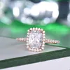 Cluster Rings 2CT WhiteD Color Moissanite Diamond Real 14K Rose Gold Per le donne Wedding Fine Jewelry Engagement VVS1 Delicate Ring