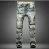 Big Size 42 2020 European Style Men Jeans Holes Frazzled Jeans Mens Casual Leisure Denim Long Pants Light Blue QQ0293346X