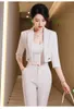 Damen-Zweiteiler, kurz, freiliegender Nabel, weißer kleiner Anzug, Jacke, Hose, Set für Frauen im Frühling und Sommer, sexy modische Sets
