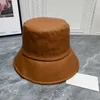 Wide-brimmed leather Bucket and Women Designer Fisher Hat Fashion Boat Hat for Men Winter Brown Sun hat Fitted fedora casual for both sexes