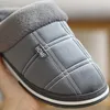 Pantoffels Herenpantoffels Thuis Antislip Naaien Suède Winter Binnenschoenen voor Herenpantoffel Pluche Gezellige huispantoffels met bont maat 14 15 16 Y0427 L230718