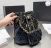 Qualité miroir de canal en cuir véritable de luxe Sacs à bandoulière cc fourre-tout bandoulière Soirée hommes portefeuille concepteur de femmes Sacs à main Sac à main sac à main pochette 104291