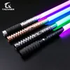 Bâtons Lumineux LED TXQSABER RGB Pixel Lisse Swing Sabre Laser Poignée En Métal Duel Lourd Couleurs Changer Force Sons Blaster Laser Épée Enfants Jouets 230718