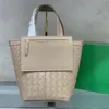 Intrecciato Tote Bags Medium Flip Flap Women Leather Handbag Knitting Card Holders Soft Tote Shoulder Luxury Shopping Satchels