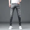 Style européen Plein Marque Jeans Pantalons Hommes Designer Slim Denim Pantalon Droit Pour Hommes Y220414205g