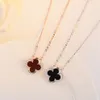 2021 collier de trèfle d'été japonais et coréen simple argent S925 agate bicolore incrusté de diamants pendentif clavicule chaîne argent 213S