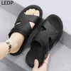 Sandaler mäns tofflor Light and Soft Beach Fashion Korean Jelly Outdoor Thick Bottom Nonslip Indoor Eva Comfort 230718