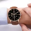腕時計の豪華なメンズウォッチファッションシンプルな気質ラウンドクロックレザーストラップダイヤモンドビジネスクォーツウォッチアームバンドゥー