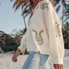 Blusas Femininas AYUALIN Boho Beach Floral Bordado Camisas Soltas Blusa Verão Casual Decote em V Lanterna Manga Longa Algodão Tops Feminino