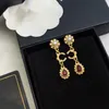 Designer CCity Stud pour les femmes de luxe lettre boucle d'oreille cadeaux rétro cerceau bijoux coeur charme qc