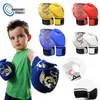 Equipaggiamento protettivo Coppia di guanti da boxe per bambini Avvolgimenti Accessori per attrezzature da kickboxing Guanti da boxe sportivi Palestra per bambini Allenamento indoor per la casa HKD230718