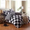 寝具セット黒と白のセットグリッド格子ベッドリネンシンプルな夏の羽毛布団セット