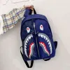 Kreskówka dla dzieci Shark School torebka spersonalizowana graffiti student dzieci moda plecak uczniowie uczniowie chłopcze mini torby dla dziewcząt g80pewt