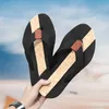 Slippers Beach Summer Men Slippers Massage Sandals Удобные мужчины. Случайная обувь мода Men Flip Flops Hot Sell обувь L230720
