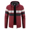 Maglioni da uomo 2023 Autunno/Inverno moda casual maglione con cappuccio a righe per uomo più pile ispessito caldo cappotto di alta qualità taglia 5XL