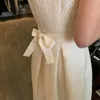 Casual klänningar franska ljus mogen mild stil pendling ol temperament vit klänning midja inslaget smal professionell lång