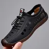 Sandaler 2023 Summer Men's Casual Fashion Hollow Out Breattable Shoes Flat Business Soft Bottom Sneakers Sandalias Hombre 230718