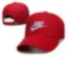 Alta calidad Street Ball Sombreros de béisbol para hombre para mujer Gorras deportivas 22 colores Gorra delantera Diseñador de moda Letra ajustable Gancho Sombrero N18