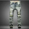 Big Size 42 2020 European Style Men Jeans Holes Frazzled Jeans Mens Casual Leisure Denim Long Pants Light Blue QQ0293212S