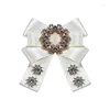 Brooches Korean Ribbon Fabric Bow Tie Shiny Rhinestone Flower Pins Fashion British Style Shirt Corsage Weddding Party Jewelry