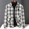 Mezclas de lana para hombres 2023 Steetwear de alta calidad Negro Blanco Plaid Otoño Invierno Hombres Gabardina de lana Chaqueta de celosía de colores contrastantes HKD230718