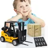 Modello pressofuso Carrello elevatore Giunti Veicolo Tirare indietro Go Car Interactive Realistic Toy Toddler Boys Year Gift 230617