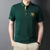 Män s polos mode män sommar kort ärm polo skjortor streetwear affärskontor lapel manliga kläder koreanska lösa broderier avslappnade toppar 230718