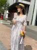 Lässige Kleider Rosa fragmentiertes Blumenkleid 2023 Sommer Damen Französische Fee Hohe Taille Schulterfrei Super Break Long