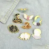 Broches Broches Animaux Fantastiques Magiques Épingles En Émail Couleurs Neuf Queue Renard Loup Chauve-Souris Serpent Pour Amant Cadeau Drop Delivery Bijoux Dhmp7