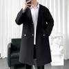 Мужские траншеи COAT