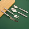 Servis uppsättningar 304 rostfritt stål pärlkeramiskt handtag stek knivgaffel sked bordsvaror16 st western och kök föremål