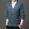 Herrtröjor Spring Men Cardigan Sticked Tröja Jackets Rockar Mens Single Breasted Long Sleeve V Neck Casual Slim Sweater Cardigan L230719