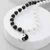 Halsband för kvinnor tidvatten hip-hop personlighet och vit pärlhänge yin yang tai chi bagua halsband kedja chokers280x